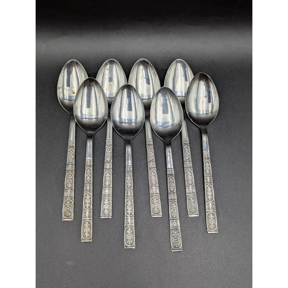 VTG 8 pc Orleans Silver ORL11 Stainless Korea 8 Soup Table Spoons